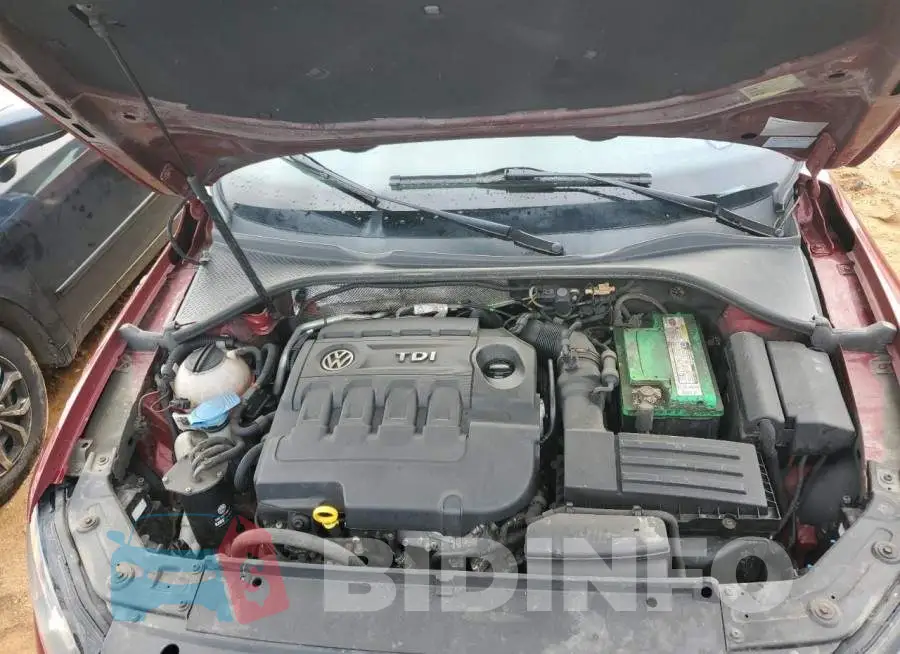 1VWBV7A33FC020873 Photo# 11