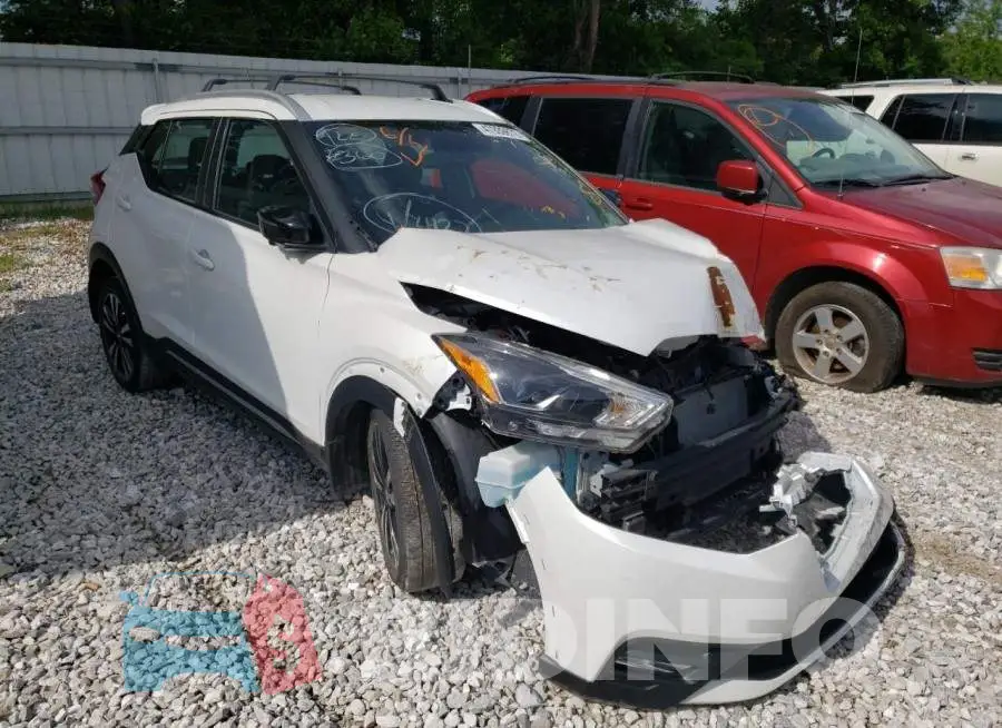 3N1CP5CU4JL539622 Photo# 1