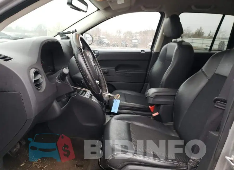 1C4NJCBA3HD185949 Photo# 7