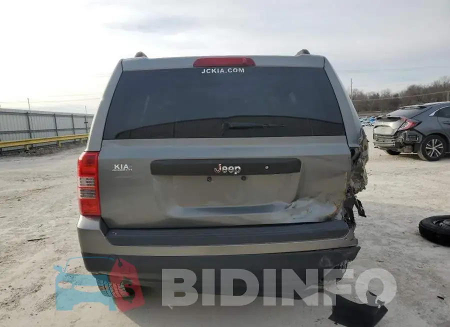 1C4NJPBAXED515542 Photo# 6