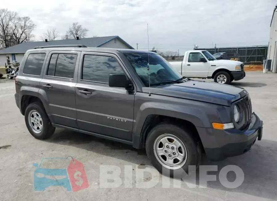 1C4NJPBB6GD656460 Photo# 4