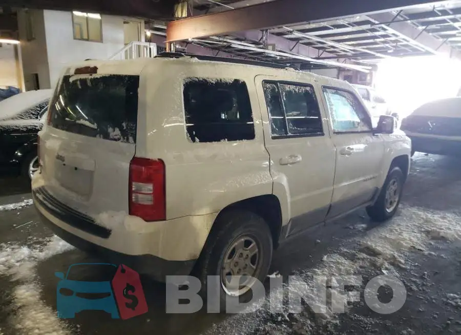 1C4NJRBBXFD231477 Photo# 3