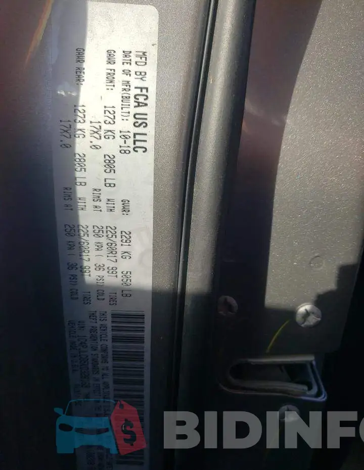 1C4PJLCB5KD326169 Photo# 12