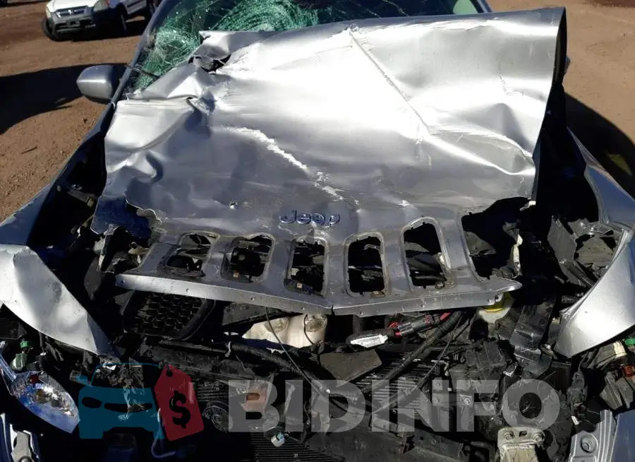 1C4PJMCB3EW203243 Photo# 12