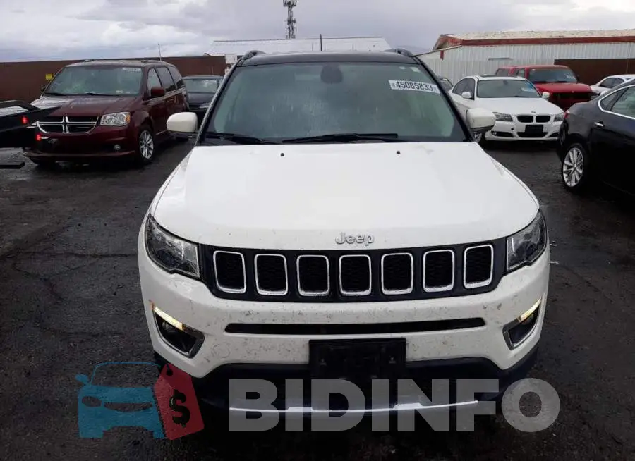 3C4NJDCB7JT415327 Photo# 5