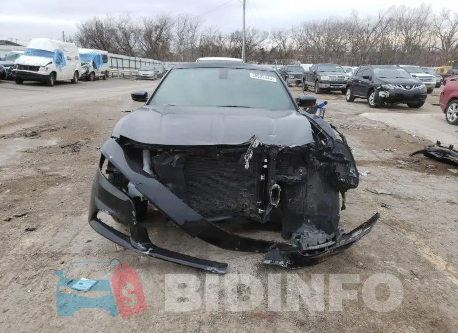 2C3CDXBG8KH658477 Photo# 5