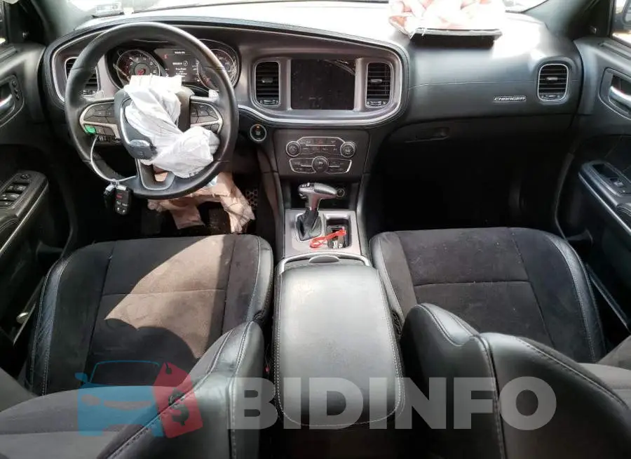 2C3CDXHG4KH580111 Photo# 8