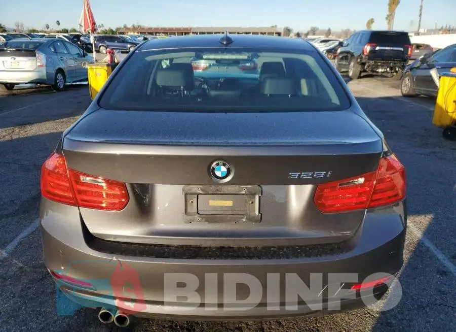 WBA3A5G54FNS82032 Photo# 6