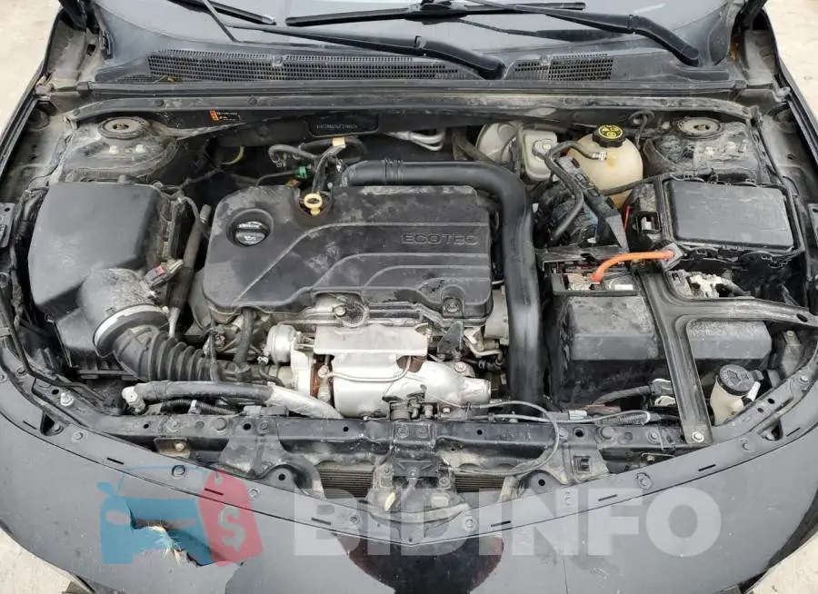 1G1ZB5ST6JF218537 Photo# 11