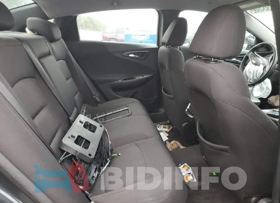 1G1ZD5ST1JF153641 Photo# 10