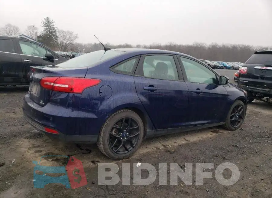 1FADP3F23GL374172 Photo# 3
