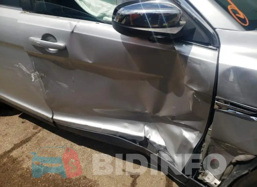 1FAHP2F82FG171393 Photo# 9