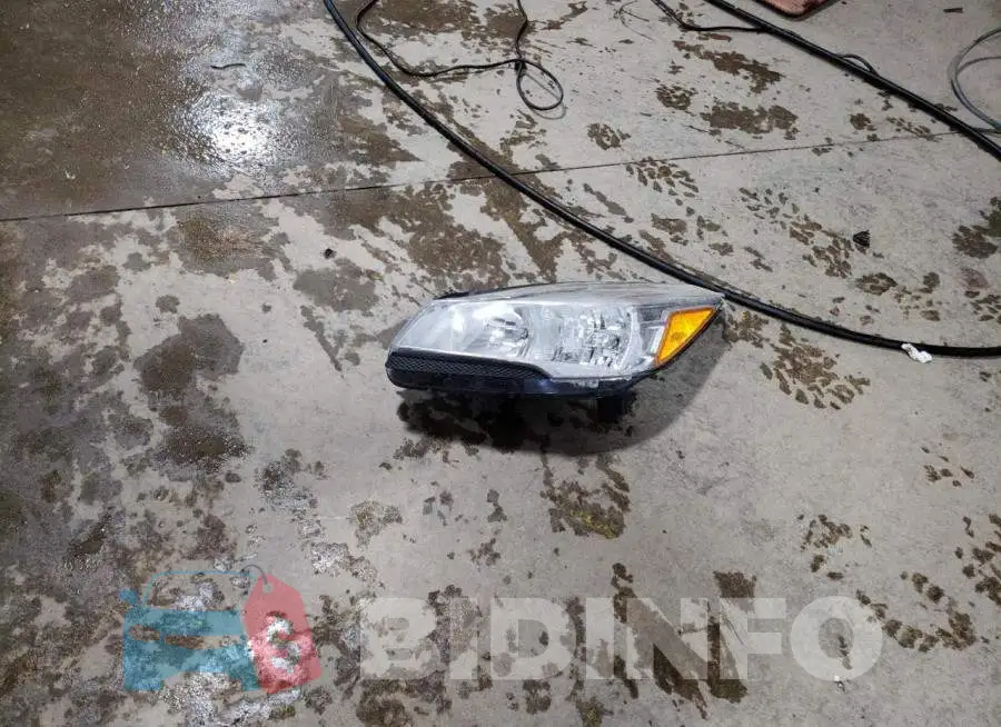 1FMCU9G99GUA86045 Photo# 12