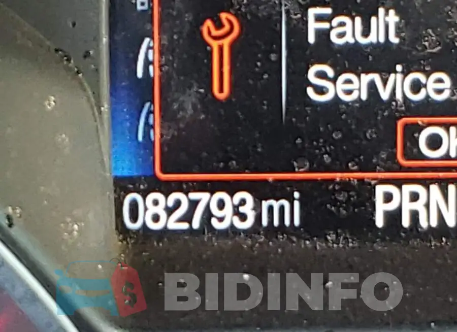 1FMCU9GDXHUB48350 Photo# 8