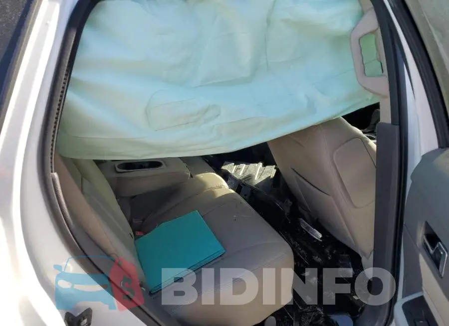 2FMDK3GC5EBB63564 Photo# 11