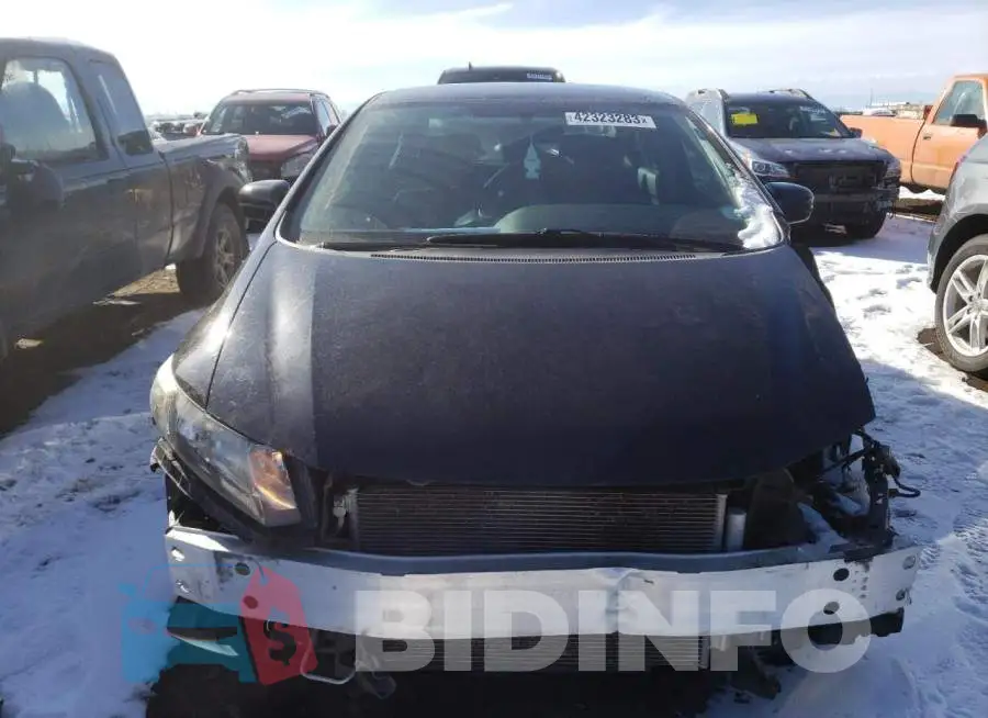 19XFB2F53EE080735 Photo# 5