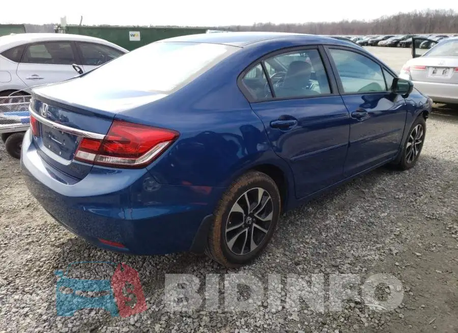 19XFB2F82FE020439 Photo# 3