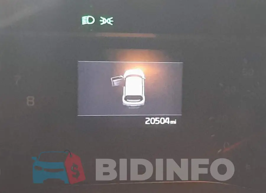 KNDJ23AU4N7817827 Photo# 8