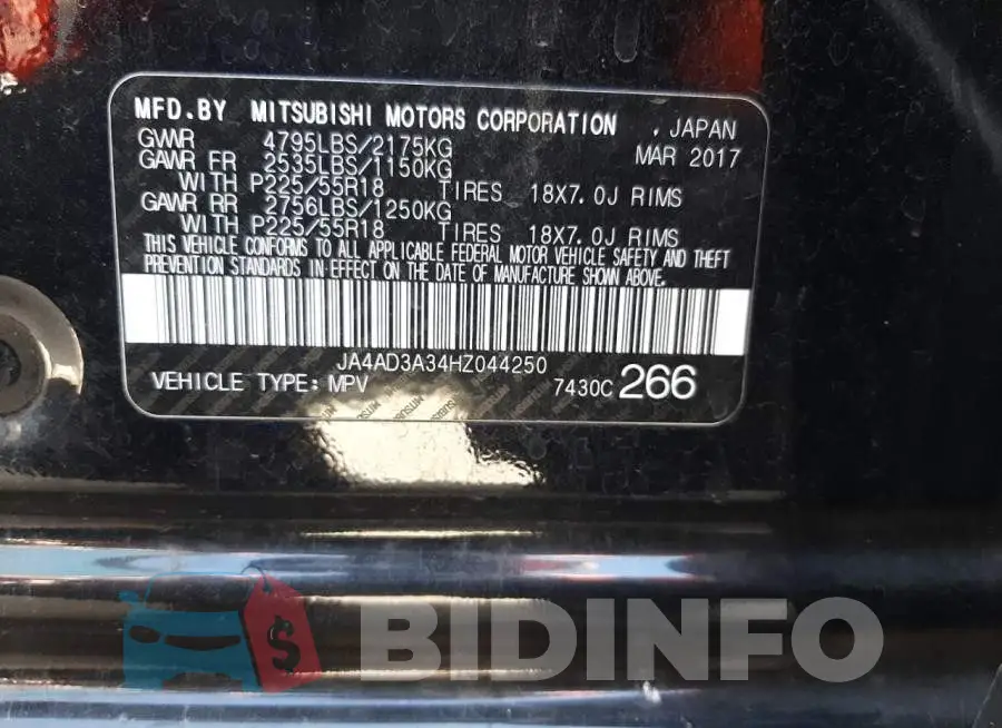 JA4AD3A34HZ044250 Photo# 10
