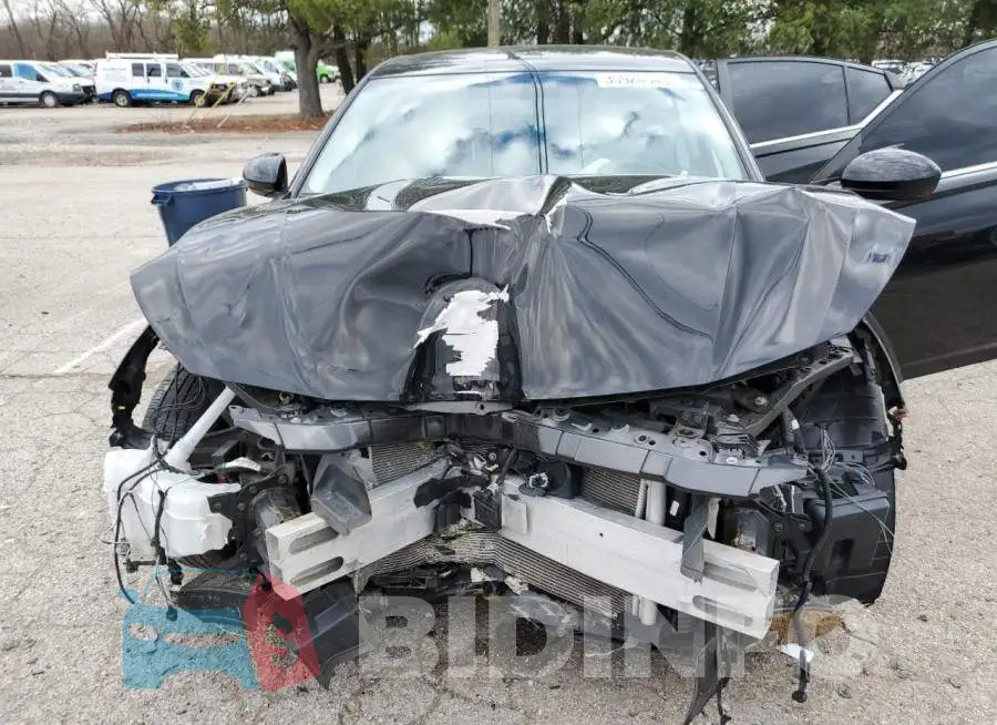 1N4BL4BV1KC135768 Photo# 11