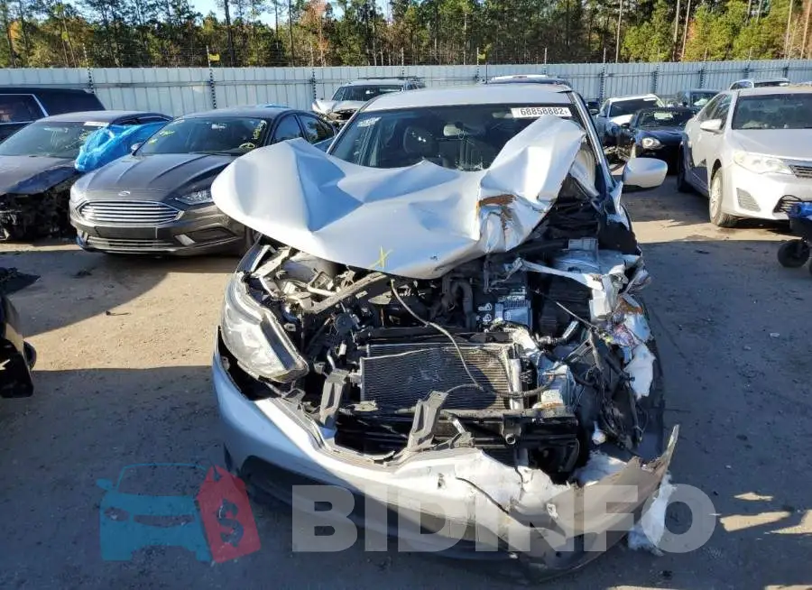 JN1BJ1CP6JW106877 Photo# 5