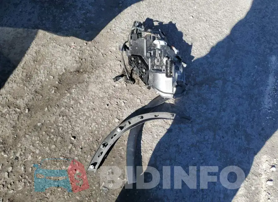 JN8AT2MTXGW004788 Photo# 12