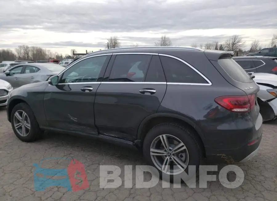 W1N0G8EB9NV398414 Photo# 2