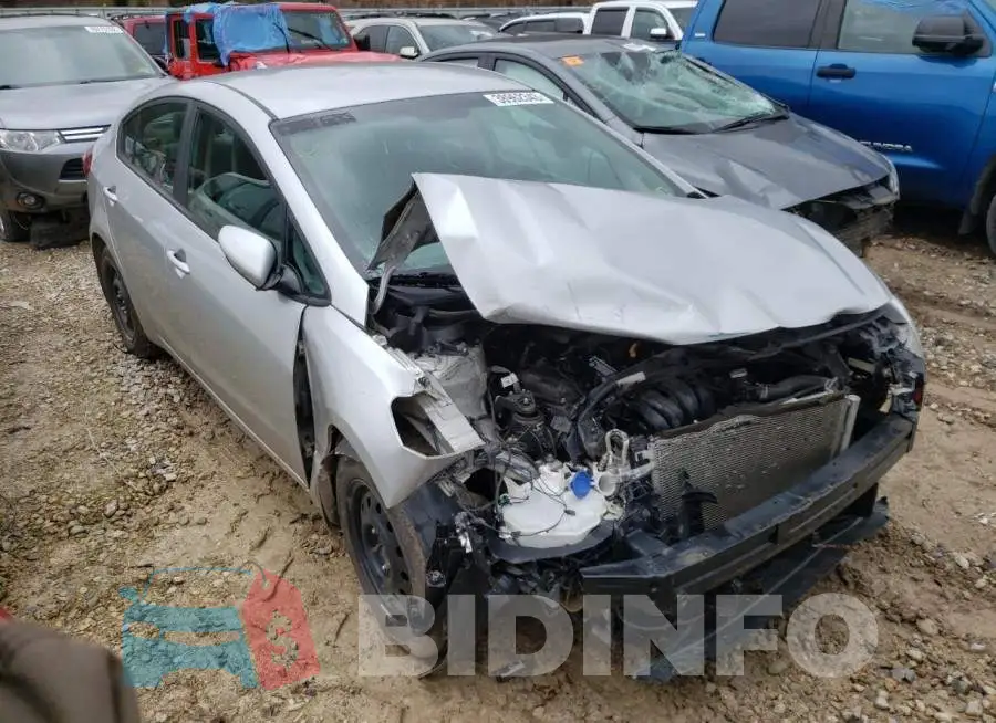 3KPFL4A72HE041690 Photo# 4