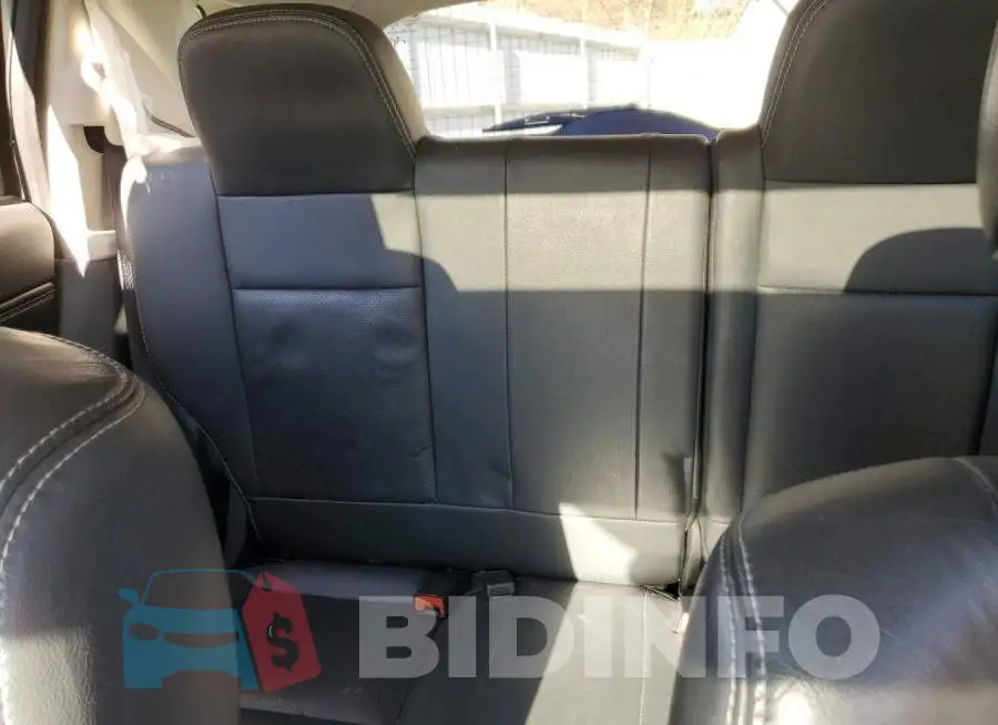 1C4NJDEB4FD114282 Photo# 10