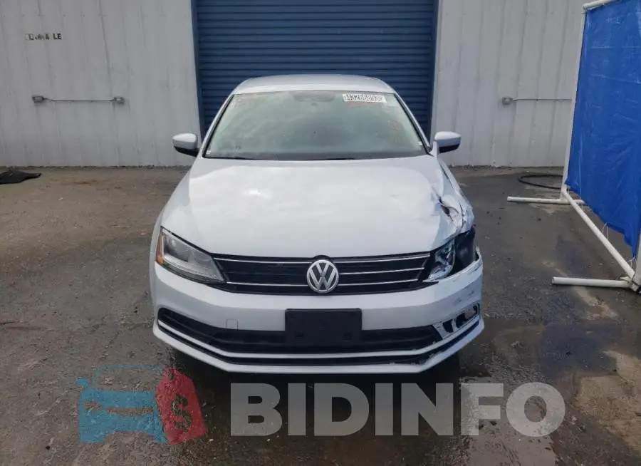 3VW2B7AJ2JM260544 Photo# 5