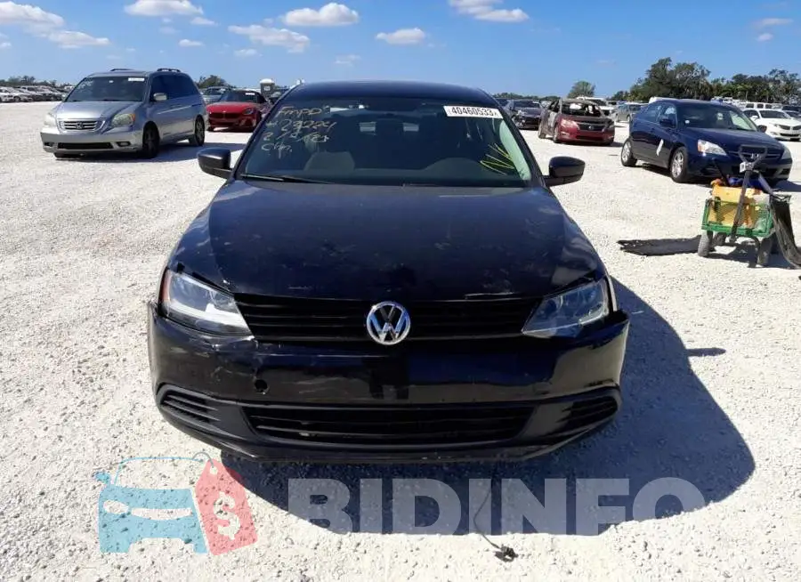 3VW2K7AJ8EM317738 Photo# 5