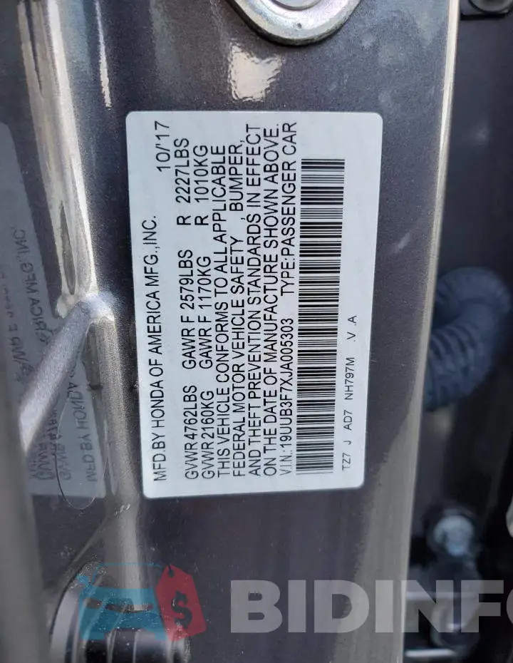 19UUB3F7XJA005303 Photo# 12