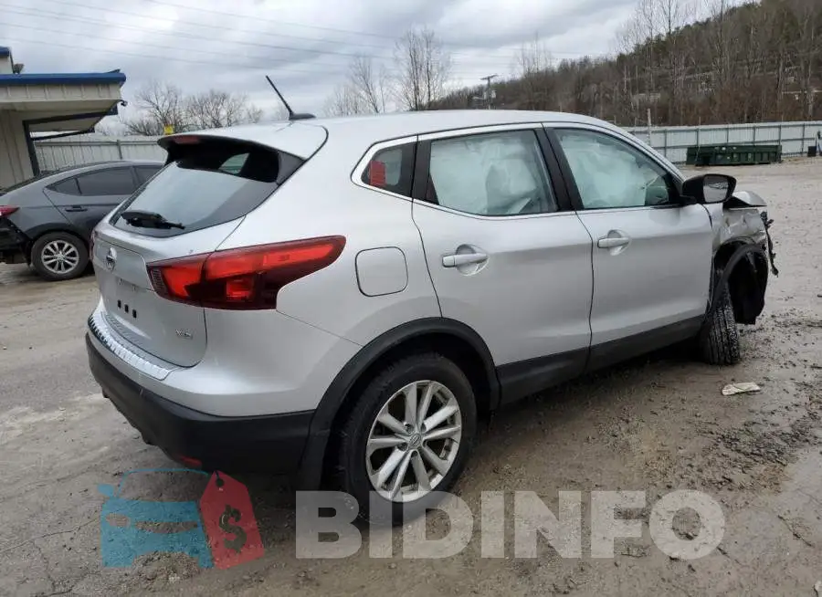 JN1BJ1CR7HW110769 Photo# 3