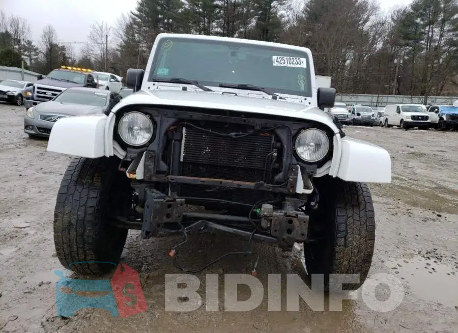 1C4BJWEG5GL256996 Photo# 5