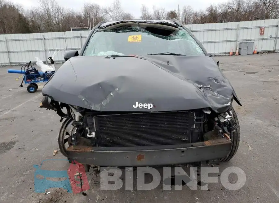 1C4NJDCB6ED509212 Photo# 5