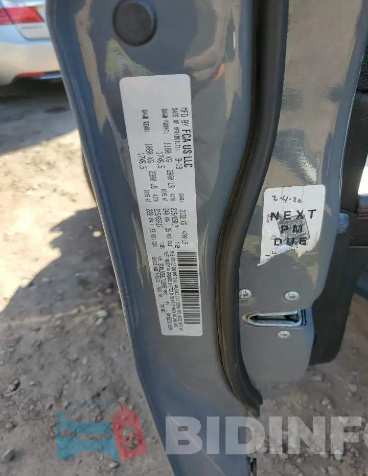 3C4NJDDB3LT122090 Photo# 13