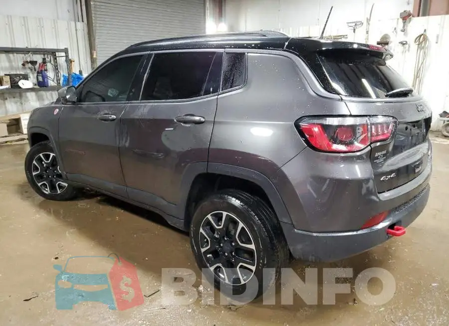 3C4NJDDB7LT189226 Photo# 2