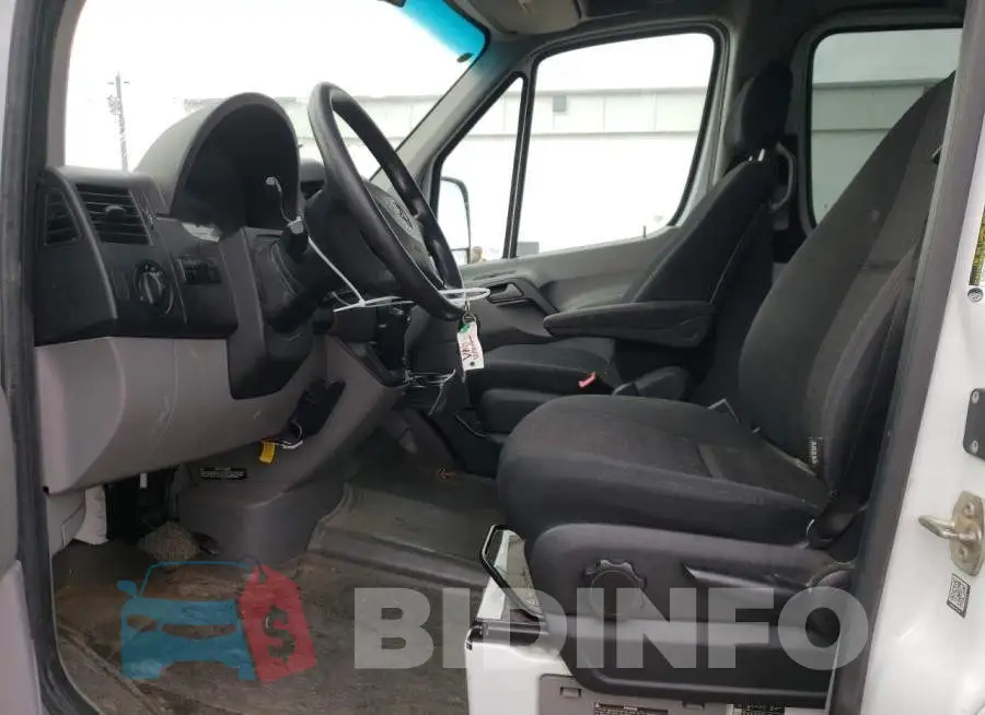 8BRPE7DD5GE123939 Photo# 7
