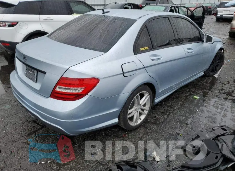 WDDGF4HB8EG246244 Photo# 3
