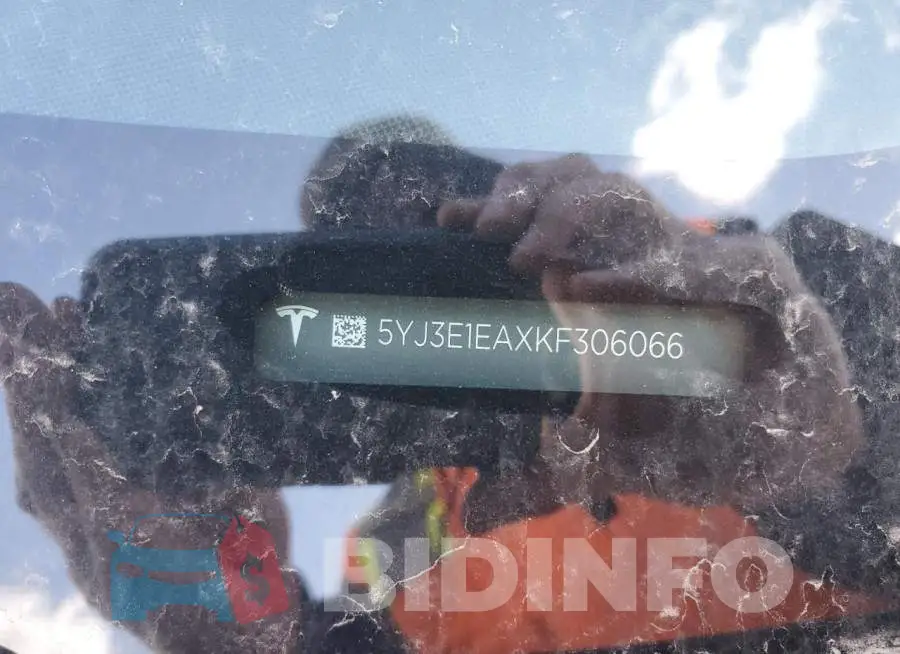5YJ3E1EAXKF306066 Photo# 12