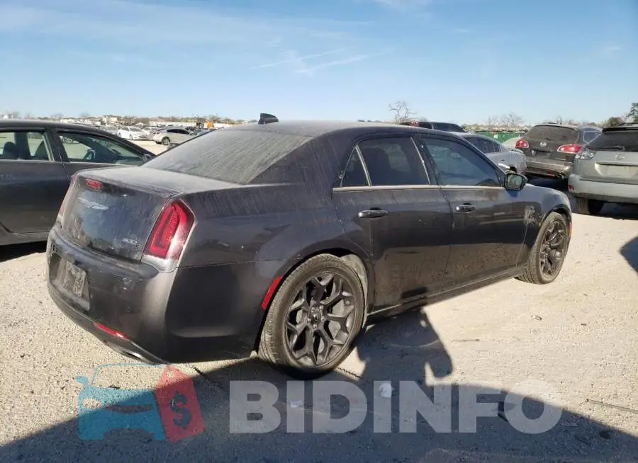 2C3CCABG9JH243697 Photo# 3