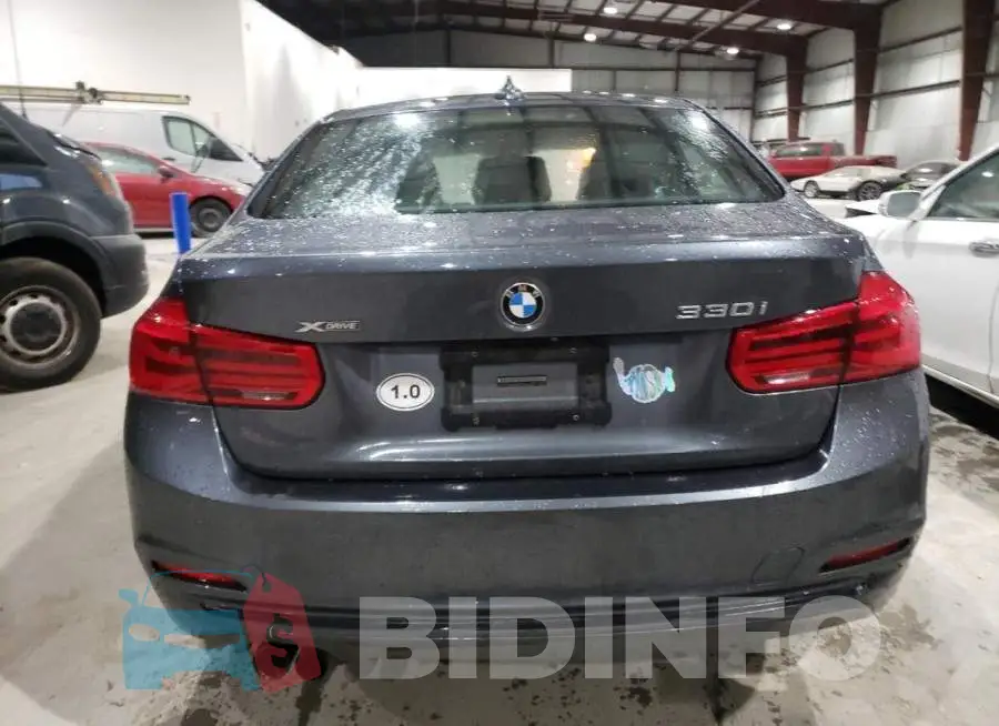 WBA8D9G51JNU72335 Photo# 6