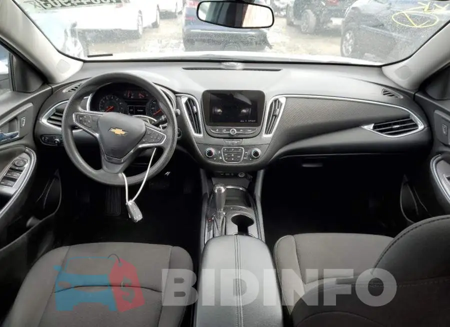 1G1ZD5ST3LF108963 Photo# 8