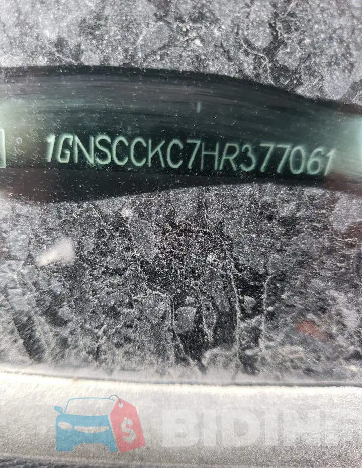 1GNSCCKC7HR377061 Photo# 10