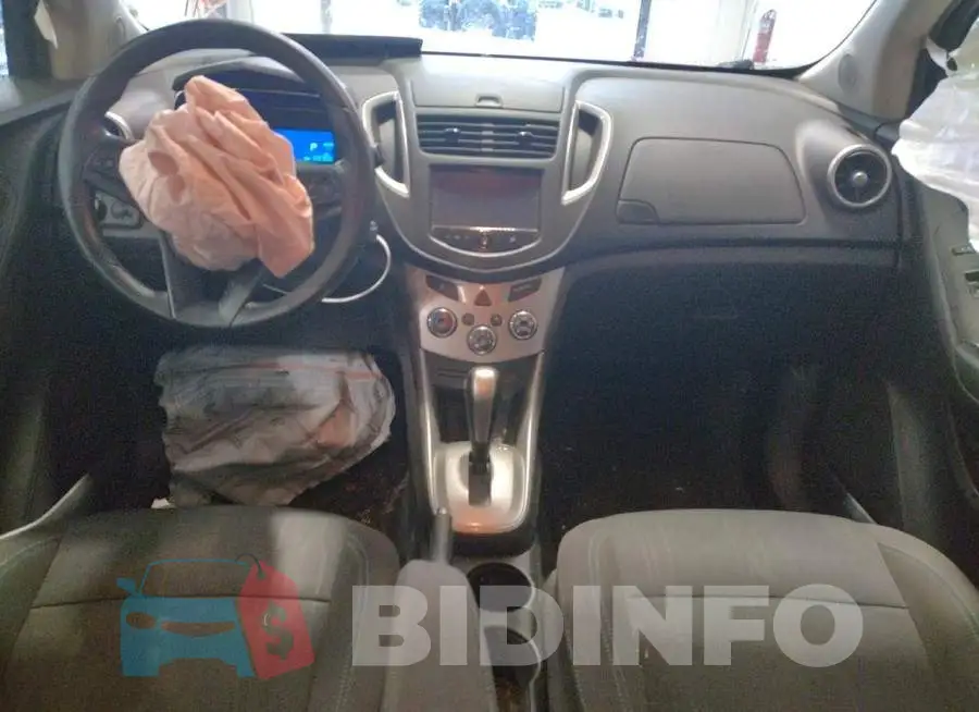 KL7CJLSB0FB236667 Photo# 8