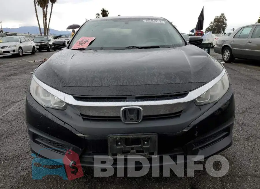 19XFC2F70HE230450 Photo# 5