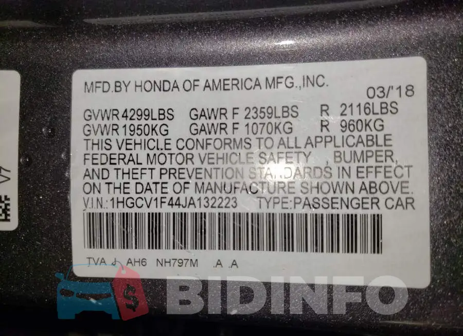 1HGCV1F44JA132223 Photo# 12