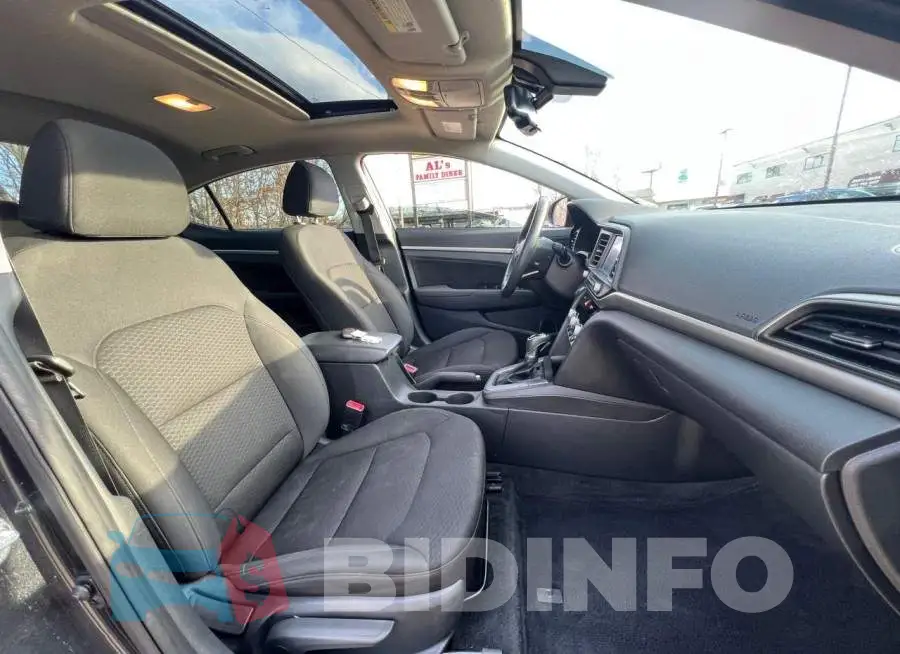 5NPD84LF6LH564227 Photo# 5