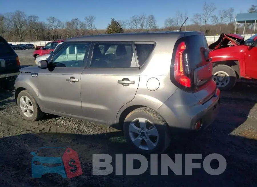 KNDJN2A2XJ7579783 Photo# 2