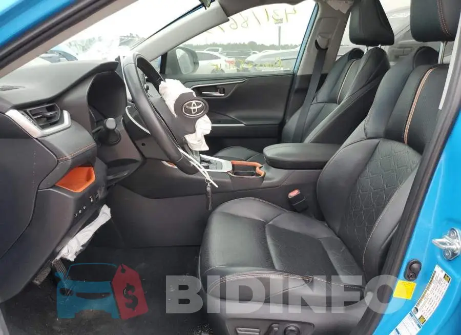 2T3J1RFV6KW007431 Photo# 7